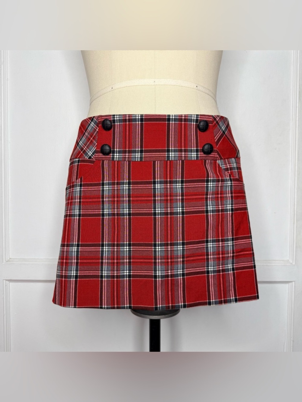 Red plaid mini skirt